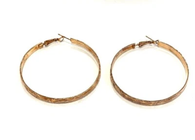 Nuevos Pendientes Argolla Grandes 56MM 14k Oro Rosa Relleno Flores Repujadas Foto 1 de 2