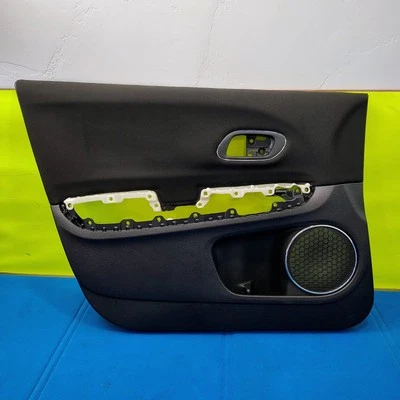 Tapicería interior del panel de la puerta del conductor delantero Honda Hr-V 2016-2018 83552-T7w-A01zd Foto 1 de 4