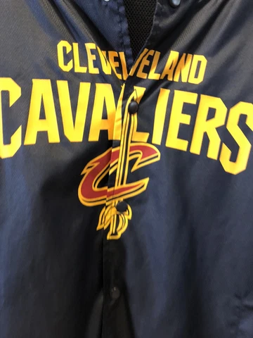 Cleveland Cavaliers Windbreaker Jacket Size XL Cover