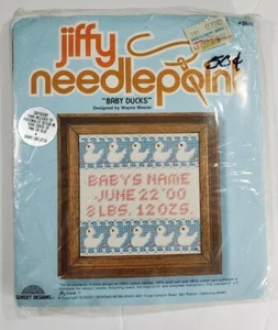 De colección diseños de puesta de sol Jiffy Needlepoint patos bebé 1978 artesanías personalizadas para bebés - Imagen 1 de 2