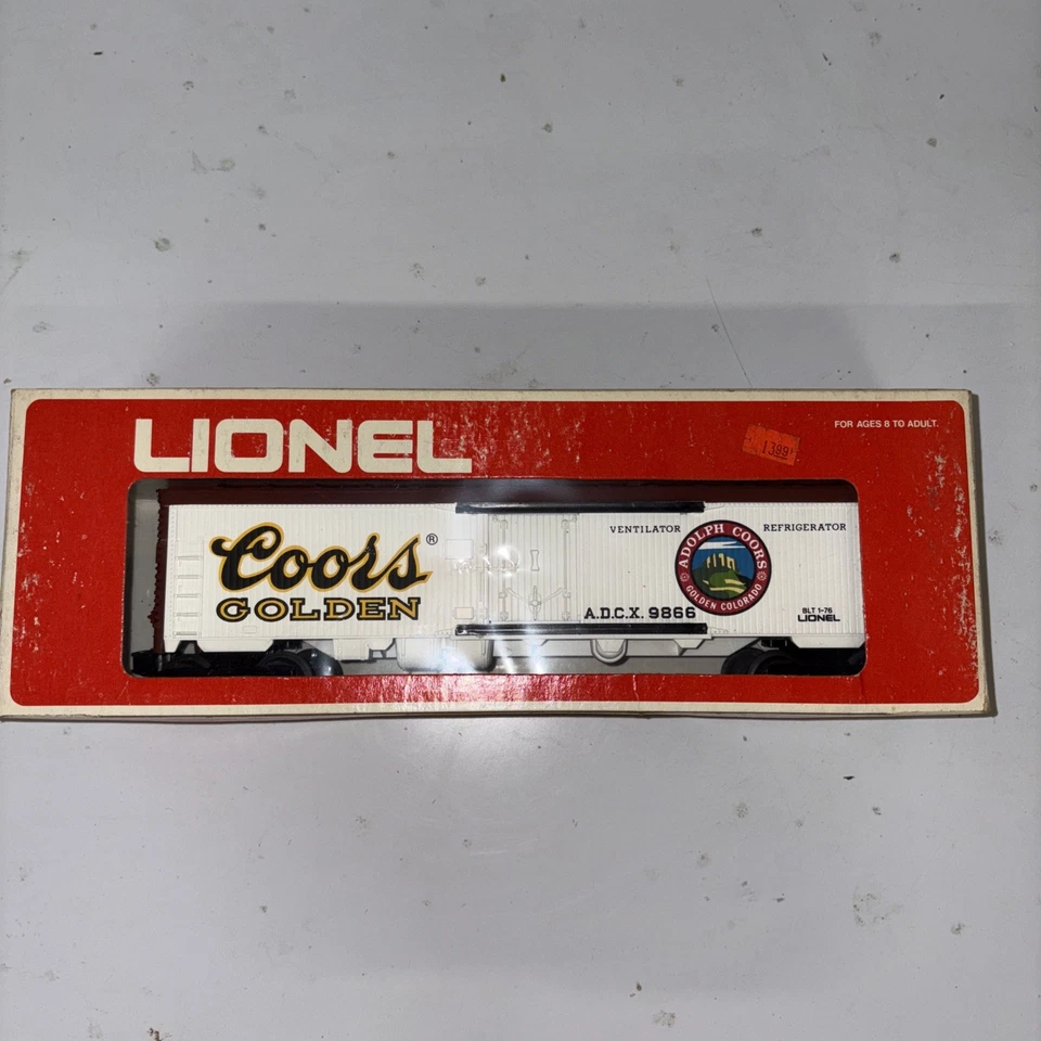 Lionel 6-9866 O Gauge Coors Beer Billboard Reefer Car #9866 LN/Box - Image 1 of 1