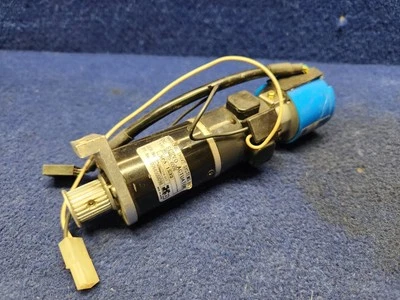 Harmonic HD 伺服驱动执行器 RH-8D-6006-SPA-1532 带编码器 tamagawa — 第 1/4 张图片