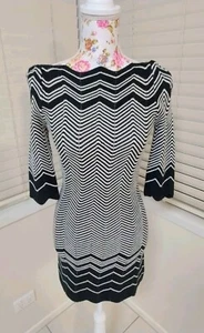 Tory Burch Kent, Black & White Chevron Knit Pattern Wool Dress , Sz S Au 8 - 10 - Picture 1 of 8