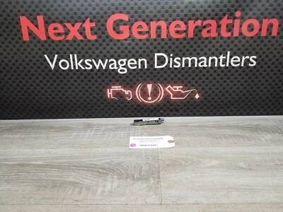 Amplificador amplificador antena trasera pasajero derecho Volkswagen Jetta 2011-2018 Foto 1 de 4