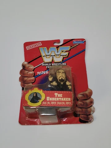 WWF MOC Ring Masters the Undertaker Action Figure Playmates 1997 WWE WCW Jakks Cover