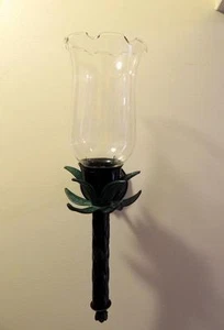 MAGNIFICENT HOLLYWOOD REGENCY SOLID BRASS PINEAPPLE WALL SCONCE w/GLOBE-EUC - Picture 1 of 1