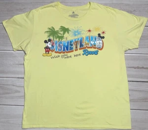 Camiseta amarilla de los parques de Disney para hombre talla 2XL Disneyland Resort Wish You Were Here - Imagen 1 de 6