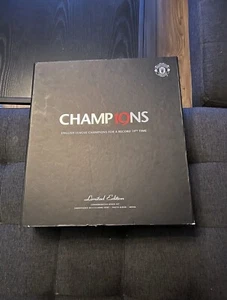 Manchester United Limited Edition 19 Times League Champions Box Set 1328/2011 - Picture 1 of 4