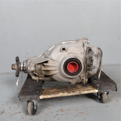 Diferencial de eixo traseiro 2011 BMW 528i relação 3.38 33107578150 OEM usado - Imagem 1 de 4