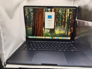 MacBook Air 13" Midnight 2025 M4 10-Core CPU/GPU 24GB 512GB SSD - Top Zustand - Bild 1 von 12