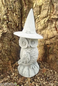 Latex owl mold with witches hat Halloween plaster concrete mould - Picture 1 of 4