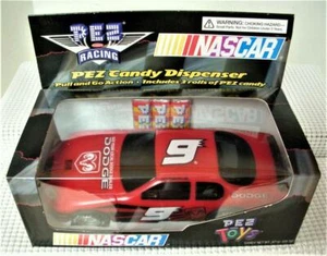 PEZ Nascar KASEY KAHNE #9 Dodge Car Gift Pack (2006) New in Box - Picture 1 of 4