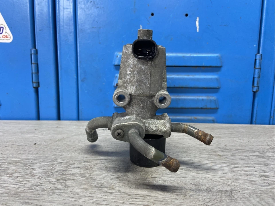 92-98 SUZUKI SIDEKICK X90 IDLE CONTROL VALVE IACV 1.6L OEM - Image 1 of 4