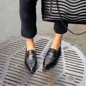 Mocasines Rebecca Minkoff Petra de cuero con tachuelas punta negra talla 6,5 - Imagen 1 de 6