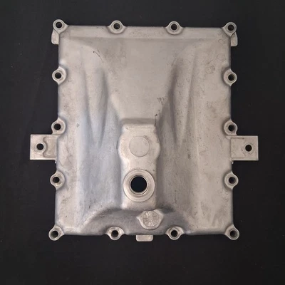 OEM Original Suzuki GSXR1000 2000-2004 Oil Pan, Lower Pan 11511-35F01 - Изображение 1 из 4