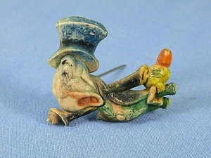 Vintage Jiminy Cricket Badge - Picture 1 of 11