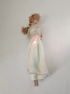 Bambola Vintage Buon Compleanno Barbie Mattel 1° Edizione Timbrata 1966 con Vestiti - Foto 1 di 7