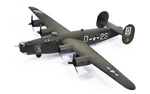 Academy 1/72 Scale USAAF B-24H Liberator "Zodiac" Model Kit - Picture 1 of 7