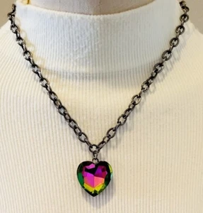 Heart Crystal Pendant Necklace Gunmetal Link Chain Faceted Glass MultiColor NEW - Picture 1 of 5