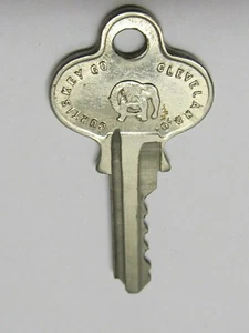 LLAVE CON LOGOTIPO DE BULLDOG CURTIS KEY CO. DE COLECCIÓN # SE1 CLEVELAND, O  - Imagen 1 de 3