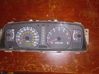 2000 MITSUBISHI MONTERO SPORT LS INSTRUMENT CLUSTER OEM 111,517 LAST RECORDED MI - Image 1 of 2