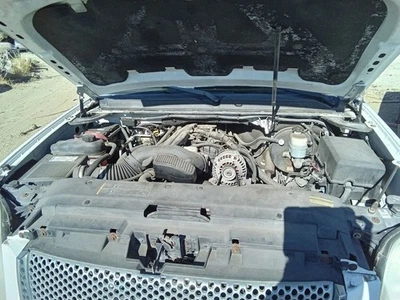 Used Infotainment Display fits: 2007 Gmc Yukon xl 1500 entertainment system opt - Image 1 of 4