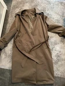 Damen Trenchcoat Gr.46 Beige/Grün zum Binden-Knöpfe W.NEU - Bild 1 von 3