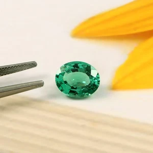 3.30 CT Lab Grown Colombian Hydrothermal Emerald Loose Gemstone Oval Cut 11x9 mm - Picture 1 of 5