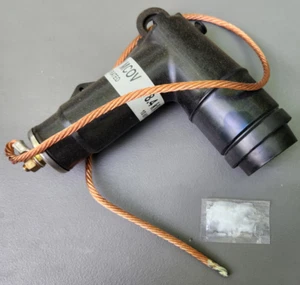 15 kV Class Elbow Arrester (8.4 kV MCOV) - Picture 1 of 4