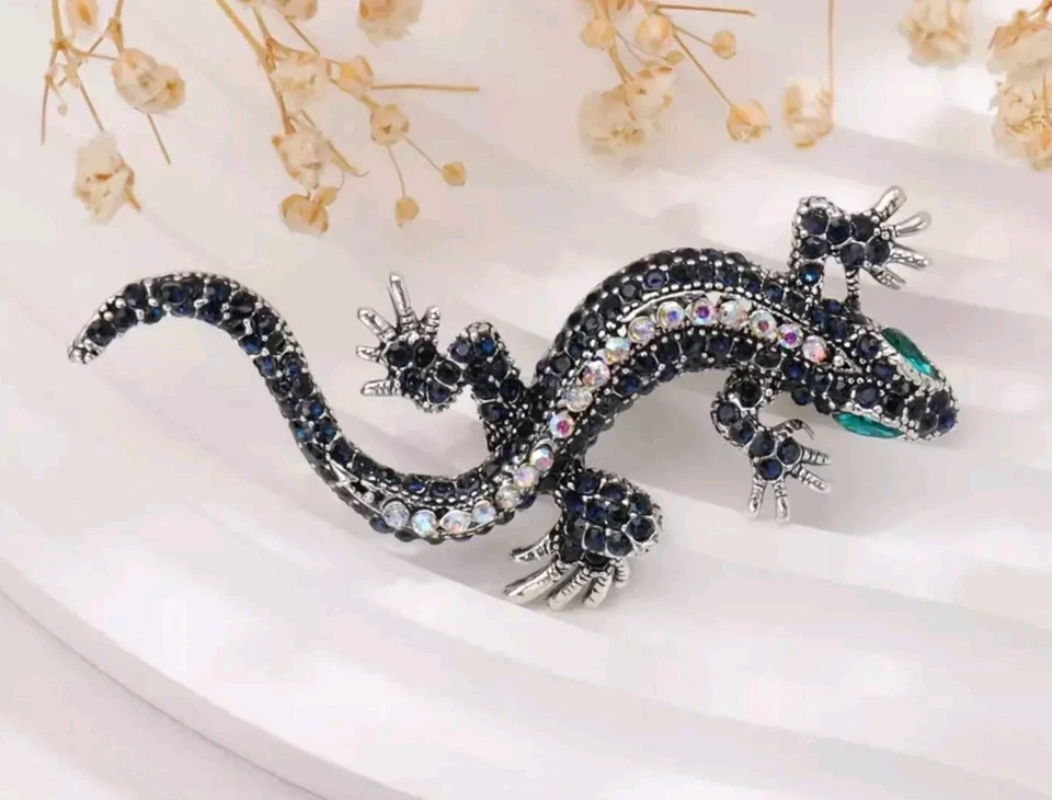 Broche Lagarto Pin Colgante Lazo Joyería de Moda NUEVO Envío Gratuito 2.5 Pulgadas Foto 1 de 1