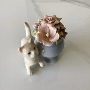 Adora Fine Porcelain By Cosmos Cat And Basket Of Flowers - Picture 1 of 10