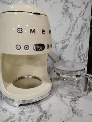 SMEG DCF02CRUS 10-Cup Filter Coffee Machine - Cream No box - Image 1 of 4