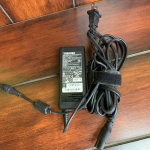 Original Toshiba 65W 19V 3.42A AC Power Adapter PA3714U-1AC Tested & Works - Picture 1 of 4