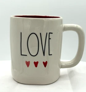 Tazza Rae Dunn LOVE Cuori Avorio San Valentino Love Collezione Artigianale Rosso Smaltato Nuova - Foto 1 di 14