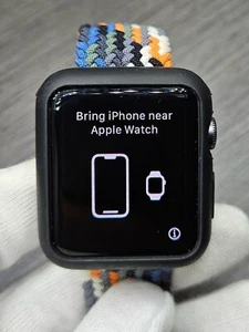 Apple Watch Series 3 42mm GPS Aluminiowa obudowa Kolorowy pasek - Zdjęcie 1 z 12