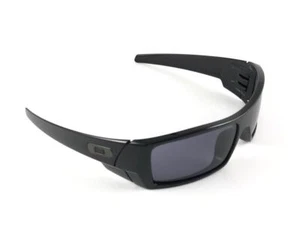 NEW OAKLEY VINTAGE GASCAN WRAP AROUND BLACK IRIDIUM 2005 SUNGLASSES - Picture 1 of 12