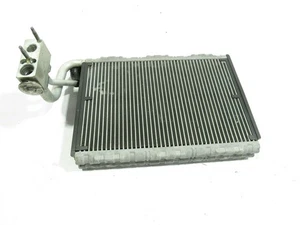 13-19 Mercedes SL550 R231 2013 AC A/C Evaporator Core W/ Valve | - Picture 1 of 8