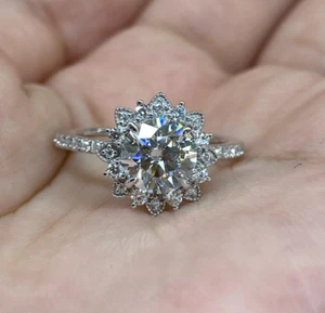 IGI Certified OEC Round Cut Lab Grown Diamond Ring 14k White Gold Halo Ring VVS - Picture 1 of 10