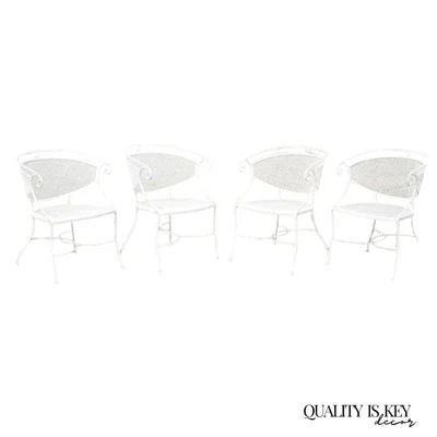 Juego de 4 sillas de patio vintage Hollywood Regency con respaldo de barril de hierro forjado Foto 1 de 4