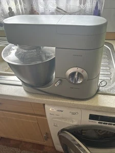 Kenwood Chef Premier KMC561 Standmixer, Aufsätze, - Bild 1 von 2