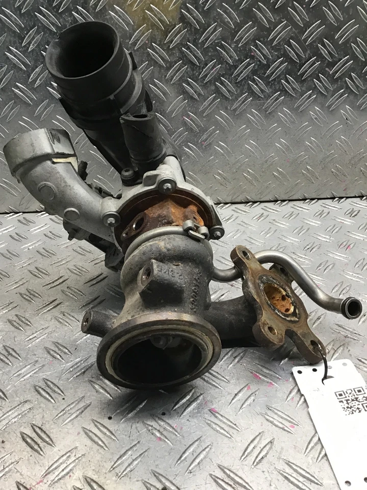 Turbolader Seat Ibiza IV (6J) 1.2 TSI 66kW 90PS 04E145721L CJZC - Bild 1 von 3