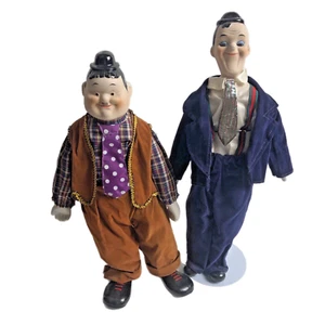 Vintage seltene "1987" Lorbeer und winterharte Porzellan Puppen Sammlung mit Ständer - Bild 1 von 7