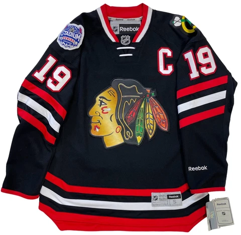 JONATHAN TOEWS CHICAGO BLACKHAWKS REEBOK 2014 STADIUM SERIES JERSEY SIZE SMALL Cover