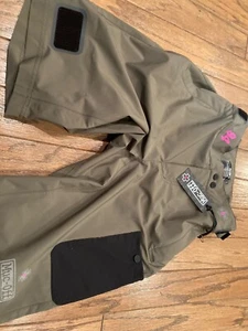 Muc Off Extra Small schwarze Mountainbike Shorts MOD 94 wasserdicht Radfahren - Bild 1 von 4