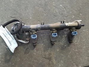 DISTRIBUTORE CARBURANTE + INIETTORI SMART COUPE' PULSE 600 3P/B 0280155814 - Picture 1 of 2