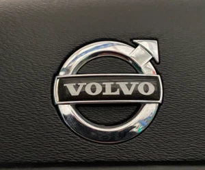 VOLVO V70 MK3 STEERING WHEEL EMBLEM FOR AIRBAG S80 MK2 XC60 XC70 35x8mm in BLACK - Picture 1 of 8