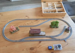 H0e - Mobile Tischanlage aus der Schachtel - Mit Batterie-Fahrregler - Bild 1 von 9