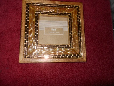 Marco de fotos Pier 1 pequeño de imitación de madera y metal 4 x 4 Foto 1 de 4