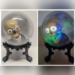 Video de colección Gemmy Halloween Spirit Ball animado parlante calavera esqueleto - Imagen 1 de 8