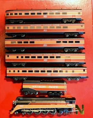 N Scale KEY Brass Southern Pacific Daylight 4-8-4 Locomotive #4449 & 5-Car Set - Image 1 of 4